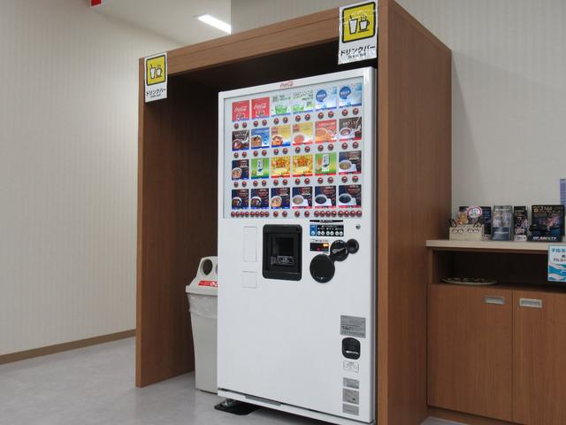 ベースグレード SDワイドナビ 地デジフルセグTV 前後カメラドライブレコーダー LEDヘッドライト フォグランプ キーレスプッシュスタート 17インチアルミホイール(43枚目)