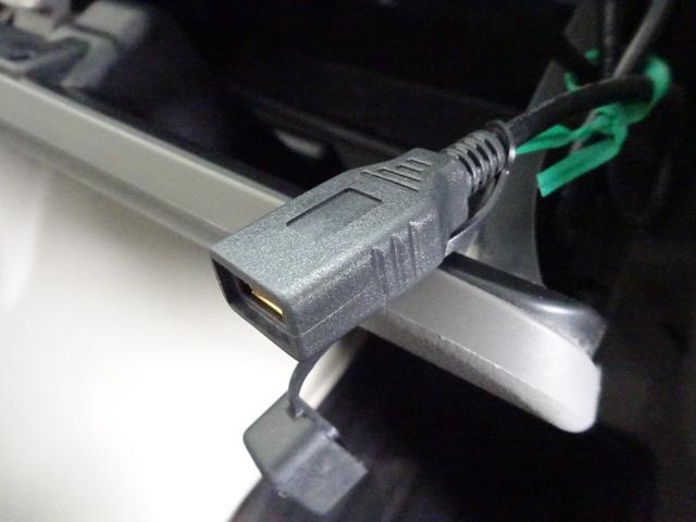 PA パートタイム4WD 5速マニュアル車 ハイルーフ 純正7インチワイドメモリーナビ TV CD DVD USBオーディオ ブルートゥース対応(23枚目)