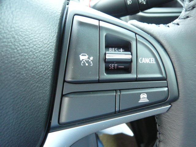 �A�_�v�e�B�u�N���[�Y�R���g���[��