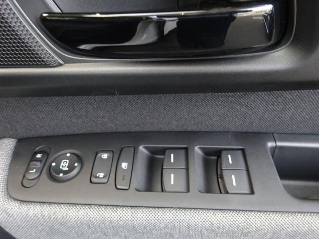 Ｈｏｎｄａ ｅ アドバンス　ホンダセンシング　ナビＴＶ　ＥＴＣ　マルチビューモニター　デジタルインナーミラー　シートヒーター　アダプティブクルーズコントロール　Ｂｌｕｅｔｏｏｔｈ　前後ドラレコ　ステアリングヒーター（24枚目）