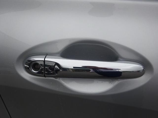 ノート ｅ－パワー　メダリスト　フルセグ純正７インチナビゲーション　アラウンドビューモニター　ＬＥＤヘッドライト　デジタルインナーミラー　エマージェンシーブレーキ　純正１５インチアルミホイール　純正ドライブレコーダー　ＥＴＣ車載器（39枚目）