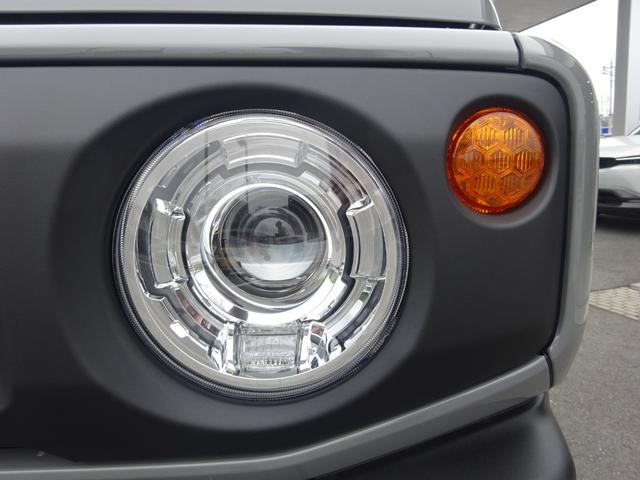 ジムニー ＸＣ　届出済み未使用車　５速マニュアル　デュアルセンサーブレーキ　リヤパーキングセンサー付４型　ＬＥＤヘッドライト　シートヒーター　純正１６インチアルミ　本革巻ステアリング　リモート格納ドアミラー（25枚目）