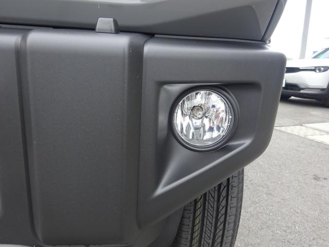 ジムニー ＸＣ　届出済み未使用車　５速マニュアル　デュアルセンサーブレーキ　リヤパーキングセンサー付４型　ＬＥＤヘッドライト　シートヒーター　純正１６インチアルミ　本革巻ステアリング　リモート格納ドアミラー（26枚目）