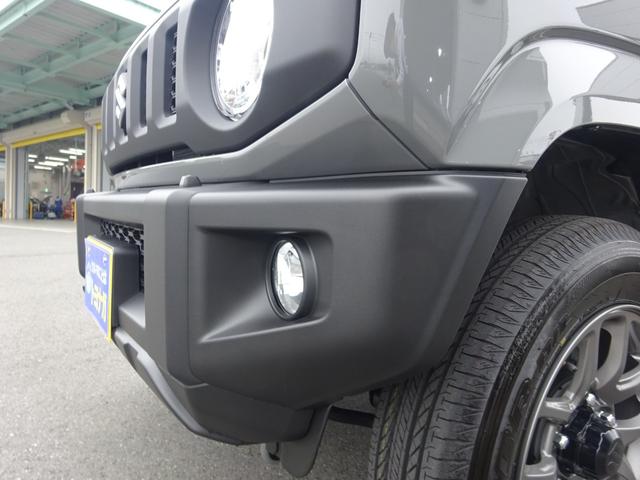 ジムニー ＸＣ　届出済み未使用車　５速マニュアル　デュアルセンサーブレーキ　リヤパーキングセンサー付４型　ＬＥＤヘッドライト　シートヒーター　純正１６インチアルミ　本革巻ステアリング　リモート格納ドアミラー（27枚目）