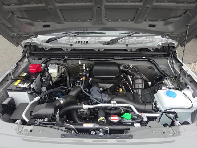 ジムニー ＸＣ　届出済み未使用車　５速マニュアル　デュアルセンサーブレーキ　リヤパーキングセンサー付４型　ＬＥＤヘッドライト　シートヒーター　純正１６インチアルミ　本革巻ステアリング　リモート格納ドアミラー（77枚目）