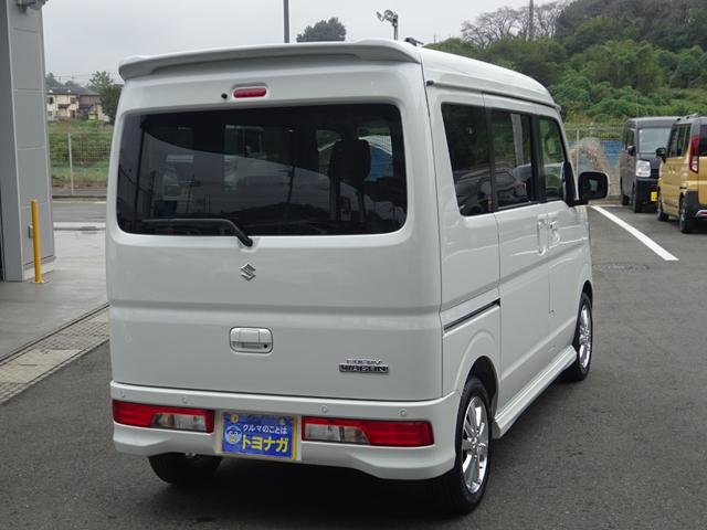 エブリイワゴン ＰＺターボスペシャル　両側パワースライドドア　純正フロアマット　ＥＴＣ２．０　運転席シートヒーター　助手席オートステップ　本革ステアリング　ＤＣＢＳ　ＬＥＤヘッドライト　入ルーフ　後期ＣＶＴモデル　キーレスプッシュスタート（10枚目）