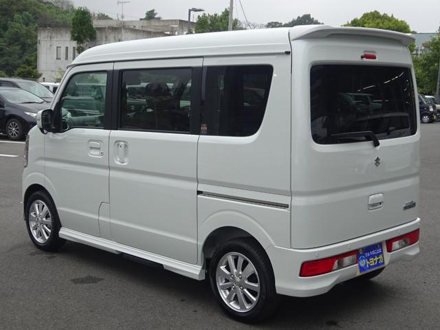 エブリイワゴン ＰＺターボスペシャル　両側パワースライドドア　純正フロアマット　ＥＴＣ２．０　運転席シートヒーター　助手席オートステップ　本革ステアリング　ＤＣＢＳ　ＬＥＤヘッドライト　入ルーフ　後期ＣＶＴモデル　キーレスプッシュスタート（13枚目）