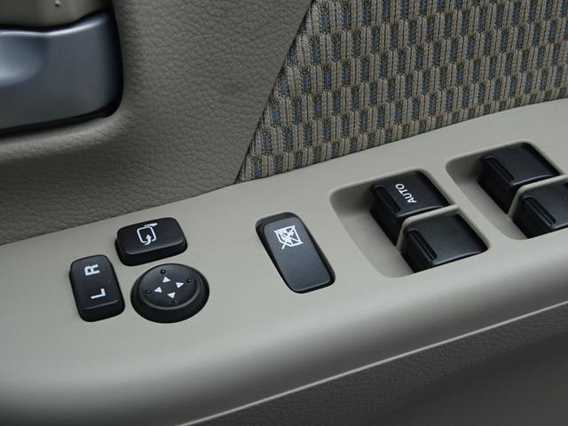 エブリイワゴン ＰＺターボスペシャル　両側パワースライドドア　純正フロアマット　ＥＴＣ２．０　運転席シートヒーター　助手席オートステップ　本革ステアリング　ＤＣＢＳ　ＬＥＤヘッドライト　入ルーフ　後期ＣＶＴモデル　キーレスプッシュスタート（24枚目）