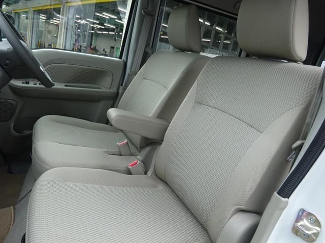 エブリイワゴン ＰＺターボスペシャル　両側パワースライドドア　純正フロアマット　ＥＴＣ２．０　運転席シートヒーター　助手席オートステップ　本革ステアリング　ＤＣＢＳ　ＬＥＤヘッドライト　入ルーフ　後期ＣＶＴモデル　キーレスプッシュスタート（59枚目）