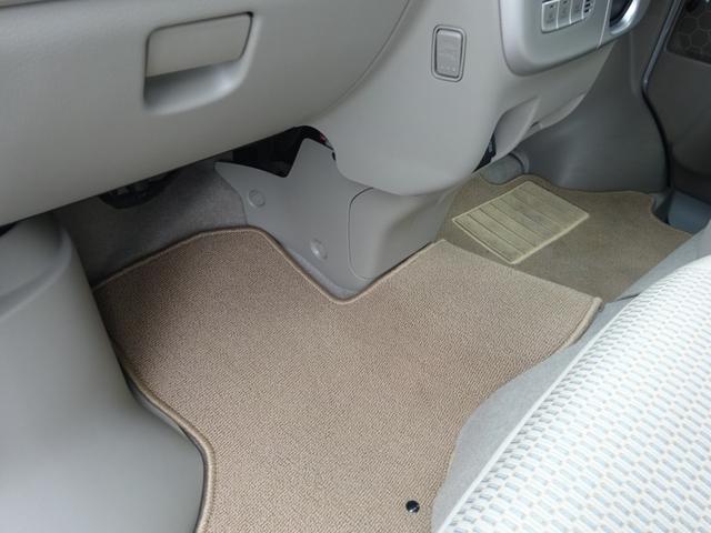 エブリイワゴン ＰＺターボスペシャル　両側パワースライドドア　純正フロアマット　ＥＴＣ２．０　運転席シートヒーター　助手席オートステップ　本革ステアリング　ＤＣＢＳ　ＬＥＤヘッドライト　入ルーフ　後期ＣＶＴモデル　キーレスプッシュスタート（64枚目）