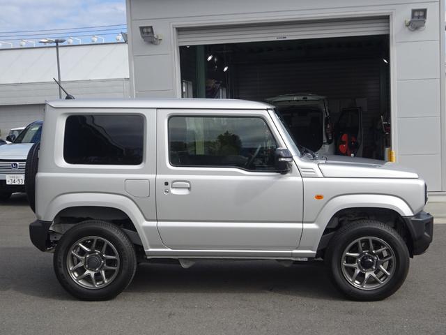 ジムニー XC 地デジフルセグTVメモリーナビゲーション LEDヘッドライト ETC車載器 デュアルセンサーブレーキサポート 4WD ターボ 5速マニュアル車 シートヒーター クルーズコントロール 純正アルミホイール(8枚目)