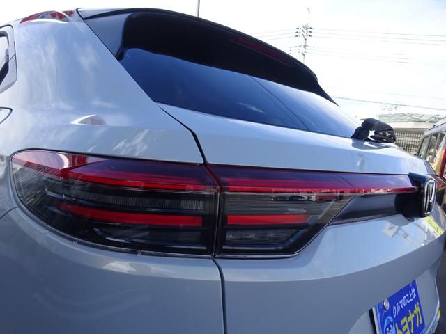 ヴェゼル e:HEV Z・PLaYパッケージ 地デジフルセグTV ホンダ純正9インチナビゲーション マルチビューモニター ETC2.0 プレミアムオーディオ パノラマガラスルーフ 4WD 後退出庫サポート パワーバックドア 登録済未使用車(31枚目)