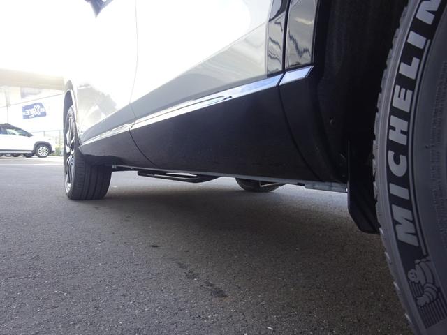 ヴェゼル e:HEV Z・PLaYパッケージ 地デジフルセグTV ホンダ純正9インチナビゲーション マルチビューモニター ETC2.0 プレミアムオーディオ パノラマガラスルーフ 4WD 後退出庫サポート パワーバックドア 登録済未使用車(33枚目)