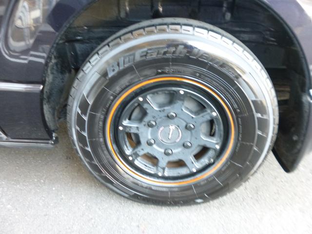 ハイエースバン スーパーＧＬ　ダークプライム　地デジフルセグ純正７インチナビゲーション　ＥＴＣ　バックカメラ　４ＷＤ　両側電動スライドドア　バックドアイージークローザー　ベッドキット　ヒッチメンバー　スモークフィルム施工済（36枚目）