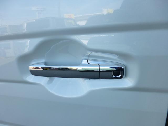 スペーシアカスタム ハイブリッドＸＳターボ　４ＷＤ　全方位モニター付９インチメモリーナビ　フルセグＴＶ　前後ドライブレコーダー　ビルトインＥＴＣ　両側電動スライドドア　シートヒーター　ステアリングヒーター　スペアキー　ワンオーナー（40枚目）