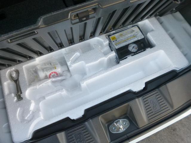 スペーシアカスタム ハイブリッドＸＳターボ　４ＷＤ　全方位モニター付９インチメモリーナビ　フルセグＴＶ　前後ドライブレコーダー　ビルトインＥＴＣ　両側電動スライドドア　シートヒーター　ステアリングヒーター　スペアキー　ワンオーナー（73枚目）