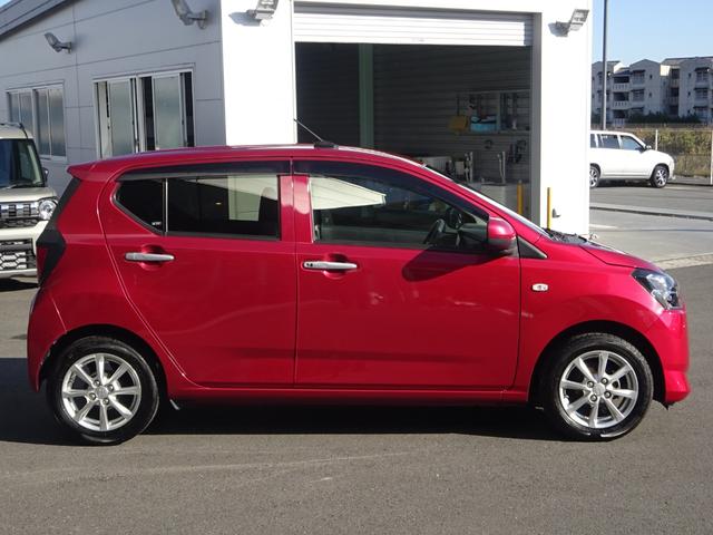 ミライース Ｇ　ＳＡＩＩＩ　純正７インチナビＴＶ　Ｂｌｕｅｔｏｏｔｈ　ＵＳＢ　バックカメラ　ＥＴＣ　ＬＥＤヘッドライト　ナビ連動ドライブレコーダー　キーレスプッシュスタート　純正フロアマット＆ドアバイザー　スマートアシストＩＩＩ（8枚目）