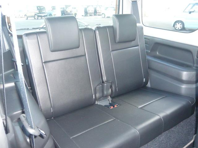 ジムニー ランドベンチャー　特別仕様車ランドベンチャー　シートヒーター　フォグランプ　純正１６インチアルミホイール　社外ナビ（パイオニアＡＶＩＣ　ＲＺ７１２）　ＴＶ　ＤＶＤ再生　ＣＤ　Ｂｌｕｅｔｏｏｔｈ　ステアリングスイッチ（15枚目）