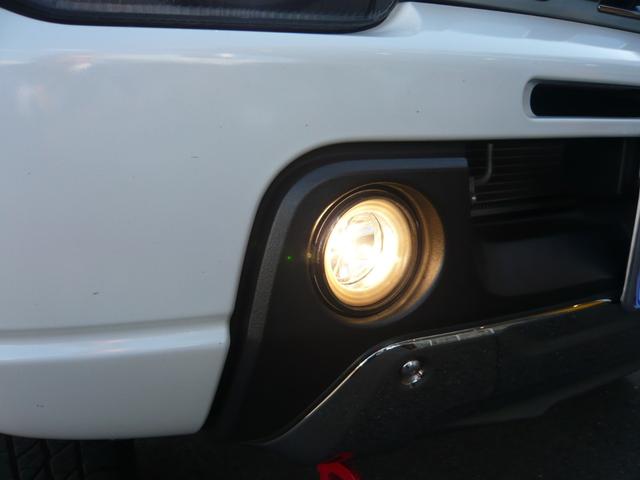 ジムニー ランドベンチャー　特別仕様車ランドベンチャー　シートヒーター　フォグランプ　純正１６インチアルミホイール　社外ナビ（パイオニアＡＶＩＣ　ＲＺ７１２）　ＴＶ　ＤＶＤ再生　ＣＤ　Ｂｌｕｅｔｏｏｔｈ　ステアリングスイッチ（26枚目）