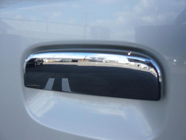 ジムニー ランドベンチャー　特別仕様車ランドベンチャー　シートヒーター　フォグランプ　純正１６インチアルミホイール　社外ナビ（パイオニアＡＶＩＣ　ＲＺ７１２）　ＴＶ　ＤＶＤ再生　ＣＤ　Ｂｌｕｅｔｏｏｔｈ　ステアリングスイッチ（56枚目）