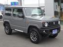 ジムニー ＸＣ　届出済み未使用車　５速マニュアル　デュアルセンサーブレーキ　リヤパーキングセンサー付４型　ＬＥＤヘッドライト　シートヒーター　純正１６インチアルミ　本革巻ステアリング　リモート格納ドアミラー（7枚目）