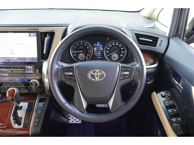 ヴェルファイア 2.5X 地デジ LEDヘッドライト AC100V電源 ETC DVD 横滑り防止装置 記録簿 3列シート 盗難防止装置 オ-トエアコン メモリーナビ アルミホイール Wエアコン サイドエアバック ABS(11枚目)