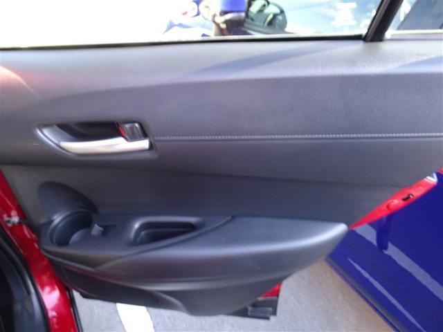 カローラクロス ハイブリッド　Ｚ　ＰＣＳ　フルセグテレビ　ＬＥＤヘッドライト　Ｂカメラ　ナビ・ＴＶ　インテリジェントキー　パワーシート　キーフリー　ドライブレコーダー　アルミホイール　ＡＣ１００Ｖ　ＥＴＣ　盗難防止　オートエアコン（34枚目）