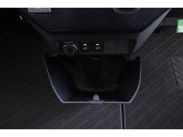 ルーミー G-T Bカメラ クルコン LEDライト ウォークスルー 両側自動ドア オートエアコン イモビライザー スマートキー 点検記録簿 DVD 横滑り防止 A-STOP 地デジTV ETC付き キーフリーシステム(29枚目)