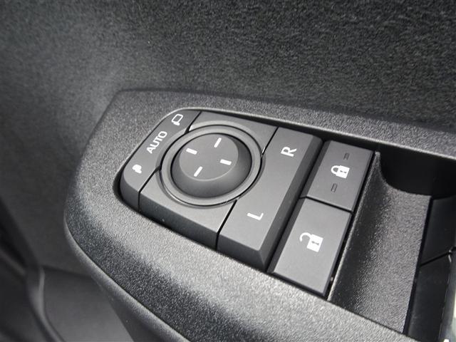 ヤリス ハイブリッドＺ　ＴＳＳ　キーレス　フルセグテレビ　オートエアコン　バックモニター　ＬＥＤライト　クルコン　スマートキー　ＴＶ　ＥＴＣ　ワンオーナー　ドライブレコーダー　ＥＳＣ　ミュージックプレイヤー接続可　記録簿（29枚目）