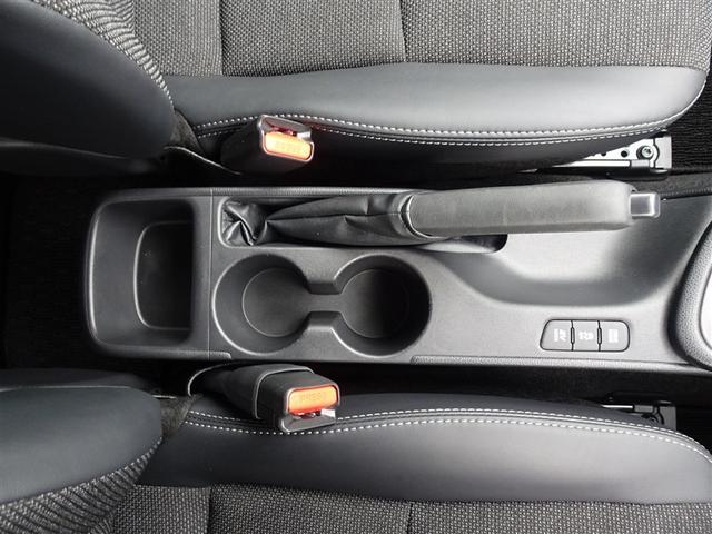 ヤリス ハイブリッドＺ　ＴＳＳ　キーレス　フルセグテレビ　オートエアコン　バックモニター　ＬＥＤライト　クルコン　スマートキー　ＴＶ　ＥＴＣ　ワンオーナー　ドライブレコーダー　ＥＳＣ　ミュージックプレイヤー接続可　記録簿（31枚目）