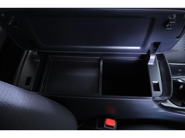 プリウス A 衝突軽減ブレーキシステム Bモニタ 記録簿有 LEDヘッド クルーズコントロール セキュリティー スマートキー パワーステアリング ドライブレコーダー ETC 1オーナー アルミホイル オートエアコン(31枚目)