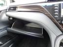 車検証入れとしても大助かりの助手席グローブボックスです。