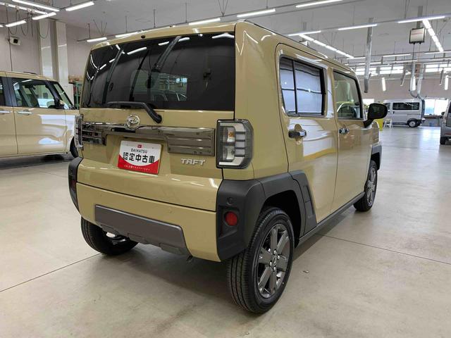 タフト Ｇ　ダーククロムベンチャー　２ＷＤ　ＬＥＤヘッドライト・バックカメラ・シートヒーター・スマートアシスト・アイドリングストップ・プッシュボタンスタート・オートライト・オートマチックハイビーム・オートエアコン・電動格納式ドアミラー（11枚目）