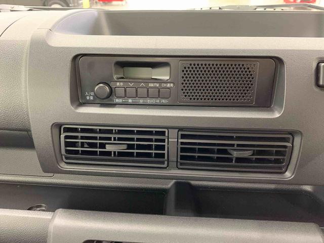ハイゼットトラック スタンダード　農用スペシャル　４ＷＤ　オートライト・オートマチックハイビーム・ＡＭＦＭラジオ・キーレスエントリー・アイドリングストップ・スマートアシスト・マニュアルエアコン（13枚目）