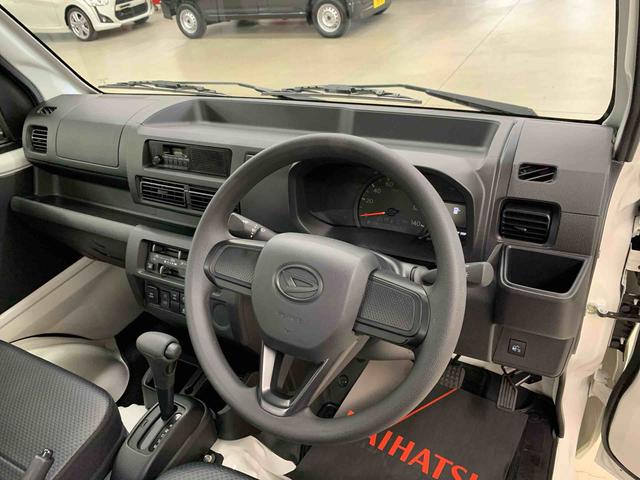 ハイゼットトラック スタンダード　農用スペシャル　４ＷＤ　オートライト・オートマチックハイビーム・ＡＭＦＭラジオ・キーレスエントリー・アイドリングストップ・スマートアシスト・マニュアルエアコン（18枚目）