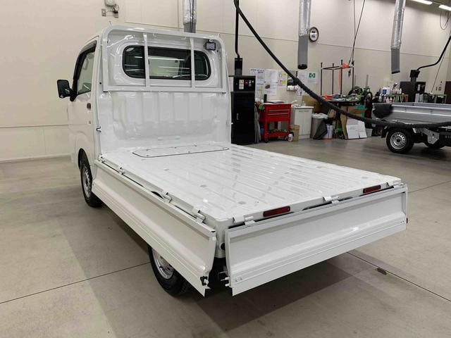 ハイゼットトラック スタンダード　農用スペシャル　４ＷＤ　オートライト・オートマチックハイビーム・ＡＭＦＭラジオ・キーレスエントリー・アイドリングストップ・スマートアシスト・マニュアルエアコン（39枚目）