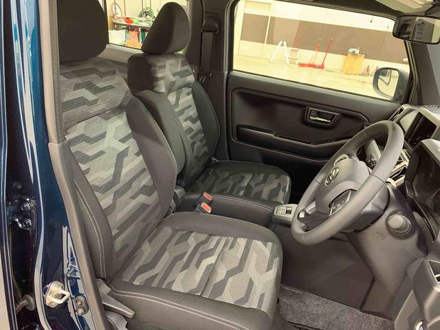 タフト Ｇ　クロムベンチャー　２ＷＤ　ＬＥＤヘッドライト・オートライト・オートマチックハイビーム・プッシュスタートボタン・アイドリングストップ・シートヒーター・オートエアコン・電動格納式ドアミラー・スマートアシスト（16枚目）