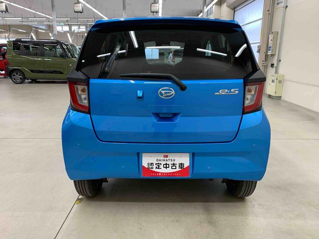 ミライース Ｘ　ＳＡＩＩＩ　４ＷＤ　ＬＥＤヘッドライト・オートライト・オートマチックハイビーム・キーレスエントリー・アイドリングストップ・マニュアルエアコン・電動格納式ドアミラー・スマートアシストＩＩＩ（6枚目）