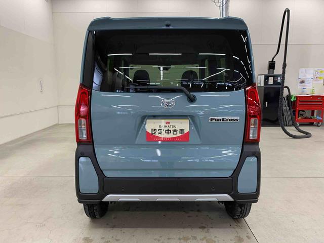 タント ファンクロス　２ＷＤ　両側電動スライドドア・ＬＥＤヘッドライト・バックカメラ・シートヒーター・スマートアシスト・アイドリングストップ・プッシュボタンスタート（6枚目）
