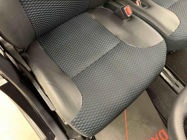 タント カスタムＲＳ　２ＷＤ　両側電動スライドドア・ＬＥＤヘッドライト・オートライト・オートマチックハイビーム・プッシュスタートボタン・アイドリングストップ・スマートアシスト・シートヒーター・電動格納式ドアミラー（32枚目）