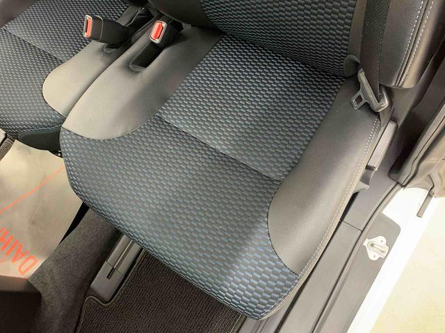 タント カスタムＸ　２ＷＤ　両側電動スライドドア・ＬＥＤヘッドライト・オートライト・オートマチックハイビーム・プッシュスタートボタン・アイドリングストップ・シートヒーター・電動パーキングブレーキ・スマートアシスト（33枚目）