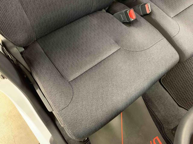 ムーヴ Ｇ　２ＷＤ　片側電動スライドドア・ＬＥＤヘッドライト・オートライト・オートマチックハイビーム・プッシュスタートボタン・アイドリングストップ・オートエアコン・電動パーキングブレーキ・スマートアシスト（32枚目）