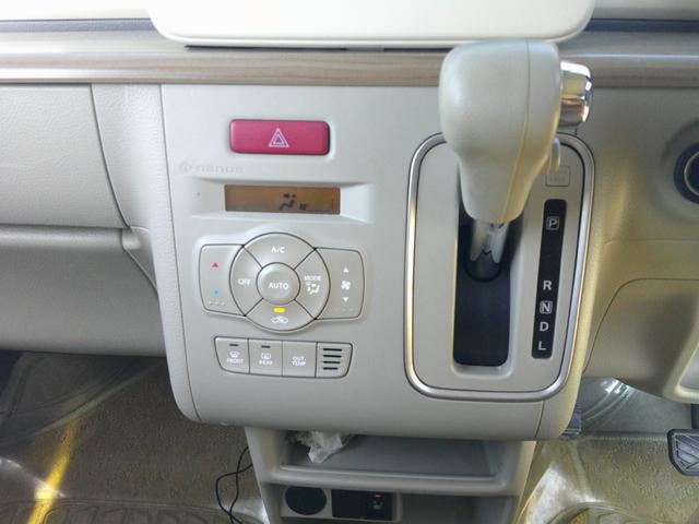 アルトラパン X ホワイトルーフ デュアルセンサーブレーキサポート HIDヘッド スマートキー&プッシュスタート シートヒーター 14アルミ(19枚目)