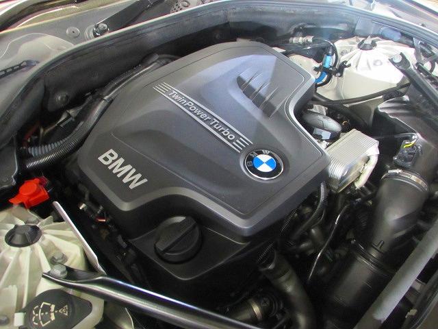 528i Mスポーツ 認定中古車 SR キセノン Bカメ(5枚目)