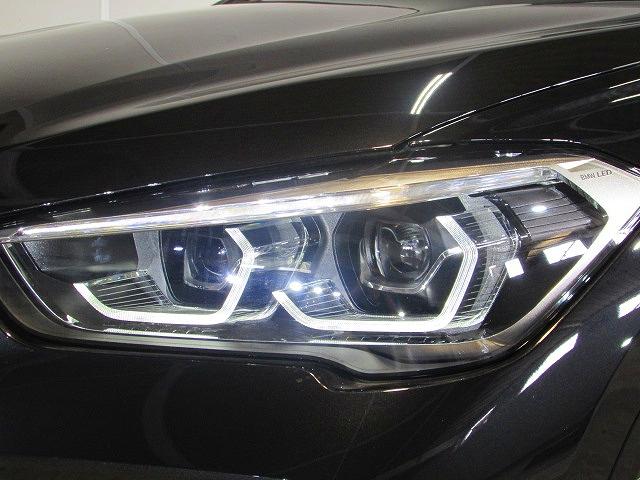sDrive 18i Mスポーツ 認定中古車 純正ナビ ブラックハーフレザー シートヒーター パワーシート ルームミラー内蔵ETC バックカメラ 障害物センサー 電動リアテールゲート LEDヘッドライト アクティブクルーズコントロール(7枚目)