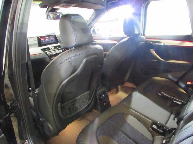 sDrive 18i Mスポーツ 認定中古車 純正ナビ ブラックハーフレザー シートヒーター パワーシート ルームミラー内蔵ETC バックカメラ 障害物センサー 電動リアテールゲート LEDヘッドライト アクティブクルーズコントロール(43枚目)