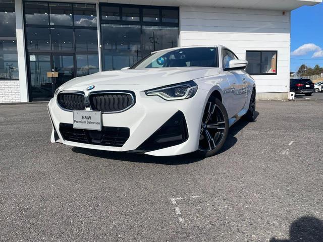２シリーズ ２２０ｉクーペ　Ｍスポーツ　正規認定中古車　１８インチアロイホイール　アンビエントライト　ハイビームアシスタント　電動フロントシートシート・ヒーター　ドライビング・アシスト（3枚目）