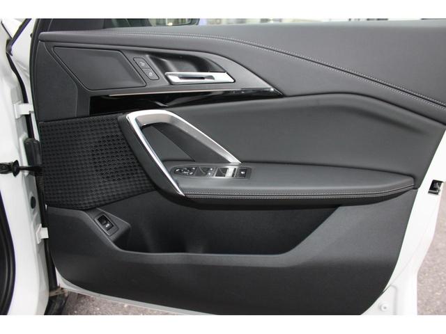 ｉＸ１ ｘＤｒｉｖｅ　３０　ｘライン　正規認定中古　１８ライト・アロイ・ホイール　シート・ヒーター　ヘッドアップディスプレイ　プライバシーリアガラス　アダプティブＬＥＤヘッドライト　フロントシートヒーター　ハイビームアシスト（22枚目）