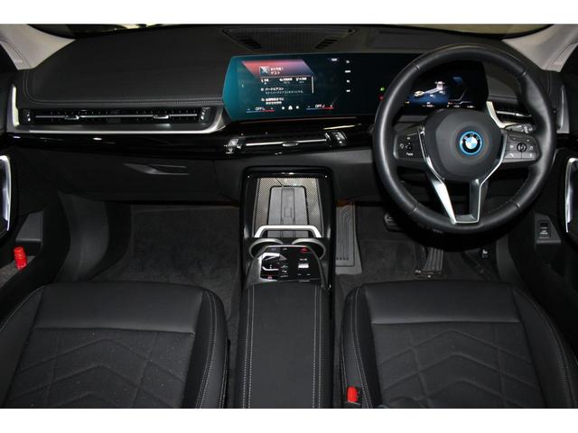ｉＸ１ ｘＤｒｉｖｅ　３０　ｘライン　正規認定中古　１８ライト・アロイ・ホイール　シート・ヒーター　ヘッドアップディスプレイ　プライバシーリアガラス　アダプティブＬＥＤヘッドライト　フロントシートヒーター　ハイビームアシスト（26枚目）