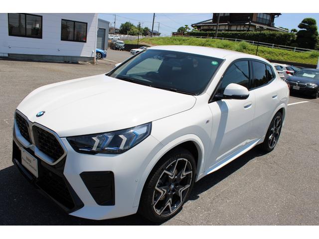 Ｘ２ ｘＤｒｉｖｅ　２０ｉ　Ｍスポーツ　正規認定中古車　２０インチアロイホイール　アダプティブＬＥＤヘッドライト　ハイビームアシスト　ドライビングアシストプロフェッショナル　パーキングアシストプラス　アダプティブＭサスペンション（13枚目）